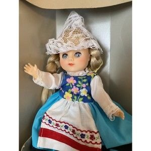 Dolls of All Nations Series 1 - Holland Doll No 134